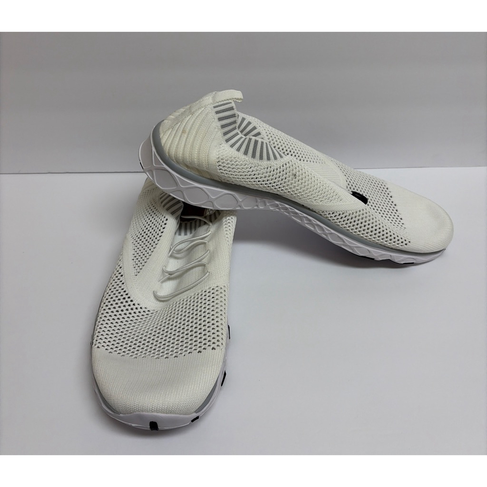 Men's White Xdrain Classic Water Shoes Size 12
